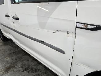 Volkswagen Caddy 2.0 TDI L2H1 BMT Maxi Easyline picture 10