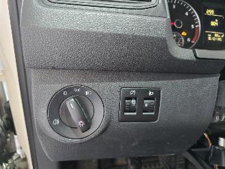 Volkswagen Caddy 2.0 TDI L2H1 BMT Maxi Easyline picture 26