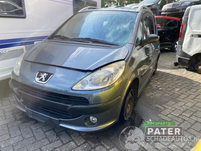 Peugeot 1007 1007 (KM), Hatchback 3-drs, 2004 / 2011 1.4