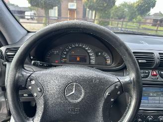 Mercedes C-klasse C 200 KOMPRESSOR picture 12