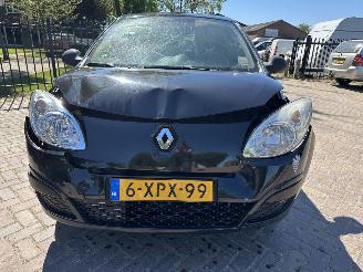 Renault Twingo 1.2 Acces picture 3