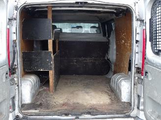 Opel Vivaro 2.5 CDTi Lang Dubbele Cabine Motor niet 100% 107KW Euro 4 picture 8