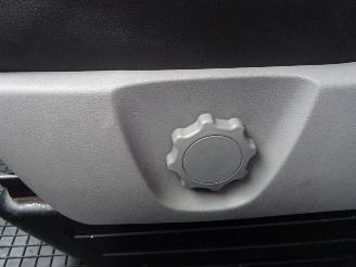 Volkswagen Transporter T5 2.5 TDi Lang Dubbele Cabine Klima Navi Schuifdak 128KW Euro 4 picture 17