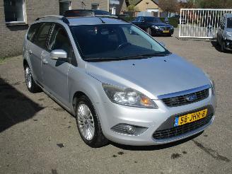 damaged passenger cars Ford Focus 1.8 Titanium Flex.F benz alcohol 2009/5
