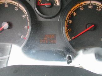 Opel Corsa 1.2-16V Selection 5drs picture 17