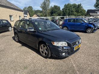 krockskadad bil auto Volvo V-50 1.6 D2 S/S Lim. Ed. REST BPM €350,-!!! 2012/5