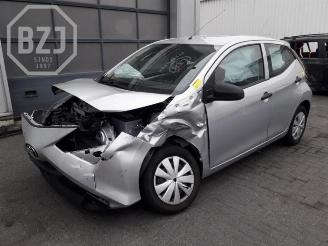 Dezmembrări autoturisme Toyota Aygo Aygo (B40), Hatchback, 2014 1.0 12V VVT-i 2020