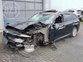 Uttjänta bilar auto BMW 3-serie 3 serie Touring (F31), Combi, 2012 / 2019 318d 2.0 16V 2019/0