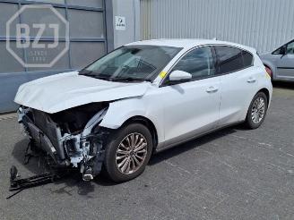 Vrakbiler auto Ford Focus Focus 4, Hatchback, 2018 1.0 Ti-VCT EcoBoost 12V 125 2019/0