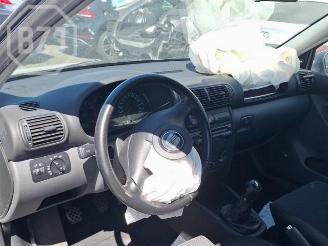 Seat Leon Leon (1M1), Hatchback 5-drs, 1999 / 2006 1.6 16V picture 5