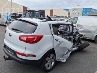 Kia Sportage Sportage (SL), Terreinwagen, 2010 / 2016 2.0 CVVT 16V 4x2 picture 3