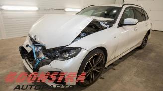 Uttjänta bilar auto BMW 3-serie 3 serie Touring (G21), Combi, 2019 320i 2.0 TwinPower Turbo 16V 2021/12