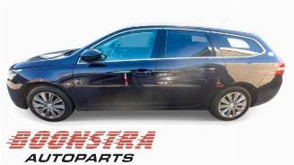 Peugeot 308 308 SW (L4/L9/LC/LJ/LR), Combi 5-drs, 2014 / 2021 1.2 12V e-THP PureTech 110 picture 2