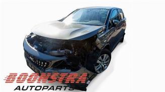 Vrakbiler auto Peugeot 3008 3008 II (M4/MC/MJ/MR), MPV, 2016 1.2 12V e-THP PureTech 130 2018/0