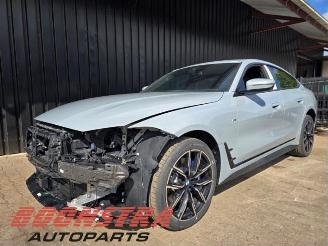 Coche siniestrado BMW i4 i4 (G26), Sedan, 2021 eDrive35 70 kWh 2025