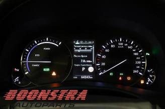 Lexus GS GS (..L10), Coupe, 2011 / 2018 300h 2.5 V6 24V picture 18