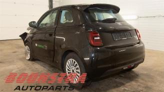 Fiat 500 500e (332), Hatchback, 2020 42 kWh 3+1 picture 2