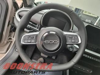 Fiat 600 600 (365), Hatchback 5-drs, 2023 1.2 Hybrid 100 picture 11