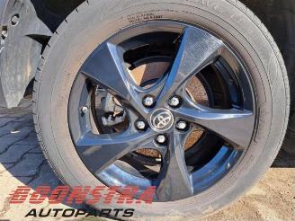 Toyota C-HR C-HR (X1,X5), SUV, 2016 1.8 16V Hybrid picture 22