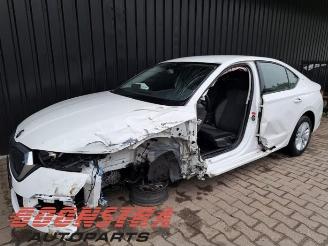 Vrakbiler auto Skoda Octavia Octavia (NXAA), Liftback, 2020 1.5 TSI e-TEC 16V 2024/1