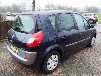 Renault Scenic 1.6-16V Business Line picture 4