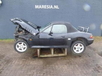 Vrakbiler auto BMW Z3 Z3 Roadster (E36/7), Cabrio, 1995 / 2003 1.9 16V 1997/2