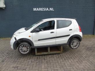Vrakbiler auto Suzuki Alto Alto (GF), Hatchback 5-drs, 2009 1.0 12V 2011/1