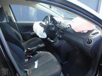 Mazda 2 2 (DE), Hatchback, 2007 / 2015 1.5 16V S-VT picture 4