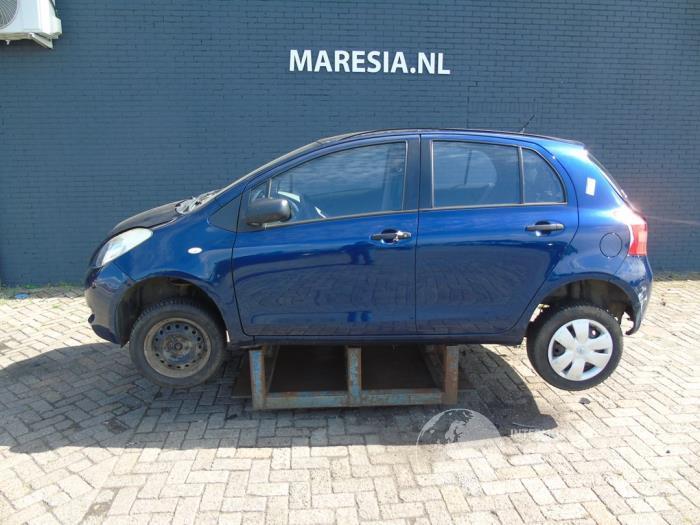 Toyota Yaris Yaris II (P9), Hatchback, 2005 / 2014 1.0 12V VVT-i