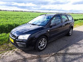 Démontage voiture Ford Focus 1.6 WAGON 2006/2