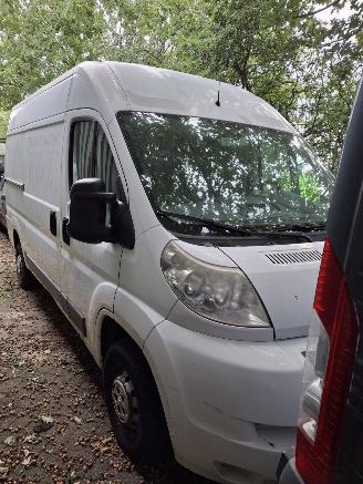 Citroën Jumper 30 L2H2 2.2HDI 120 picture 1