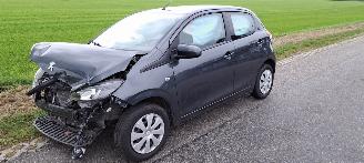 Démontage voiture Peugeot 108 1.0 E VTI 2015/1
