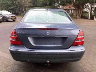 Mercedes E-klasse E (W211), Sedan, 2002 / 2008 2.6 E-240 V6 18V picture 6