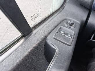 Opel Vivaro 1.6 CDTI picture 14