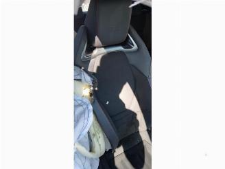 Toyota C-HR C-HR (X2,H2), SUV, 2023 2.0 16V Hybrid 200 picture 31