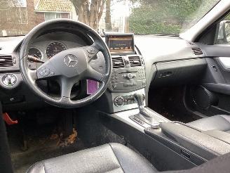 Mercedes C-klasse 230.V6 24V  Avantgarde picture 10