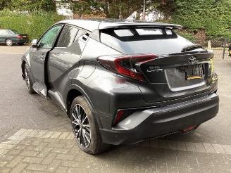 Toyota C-HR C-HR (X1,X5), SUV, 2016 1.8 16V Hybrid picture 7