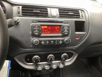 Kia Rio Rio III (UB), Hatchback, 2011 / 2017 1.2 CVVT 16V picture 10