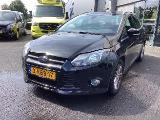 skadebil auto Ford Focus 1.0 Ecoboost 2013/3