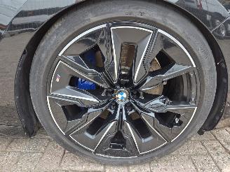 BMW 7-serie M760e picture 12