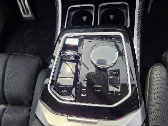 BMW 7-serie M760e picture 14