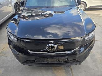 krockskadad bil auto Volvo XC40  2024/1
