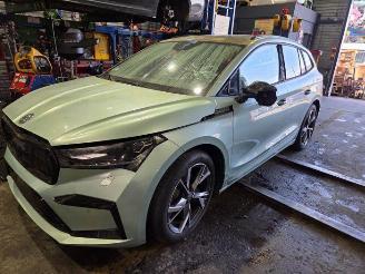 Vrakbiler auto Skoda Enyaq Enyaq iV (NYAC), SUV, 2021 80 2023/7