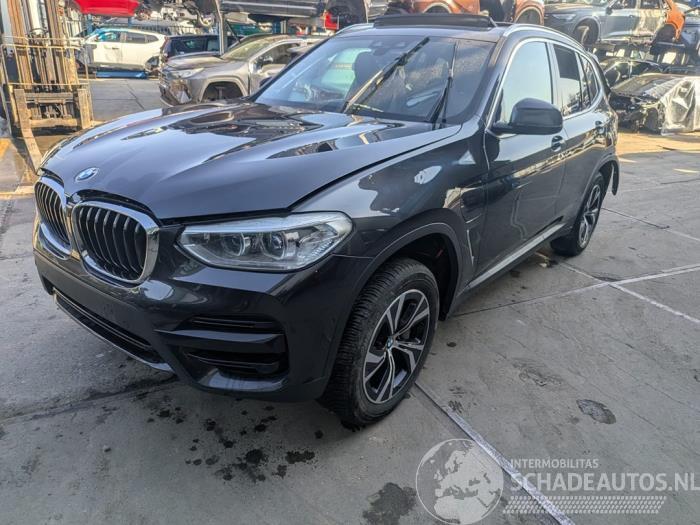 BMW X3 X3 (G01), SUV, 2017 xDrive 30e 2.0 TwinPower Turbo 16V