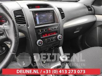 Kia Sorento Sorento II (XM), SUV, 2009 / 2015 2.4 16V 4x2 picture 15