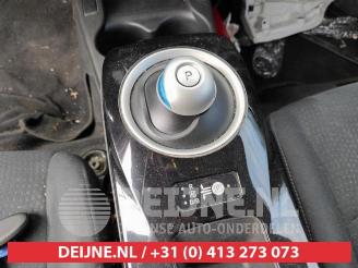 Nissan Leaf Leaf (ZE0), Hatchback, 2010 / 2017 Leaf picture 20