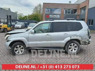 Toyota Landcruiser Land Cruiser (J12), Terreinwagen, 2002 / 2010 3.0 D-4D 16V picture 4