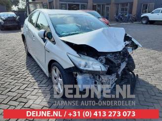 Auto da rottamare Toyota Prius Prius (ZVW3), Hatchback, 2009 / 2016 1.8 16V 2011/1