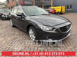 Vrakbiler auto Mazda 3 6 SportBreak (GJ/GH/GL), Combi, 2012 2.2 SkyActiv-D 150 16V 2013/3
