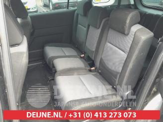Mazda 5 5 (CR19), MPV, 2004 / 2010 2.0i 16V picture 13